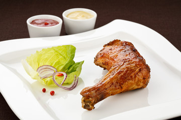 Roasted chicken leg with vegetables