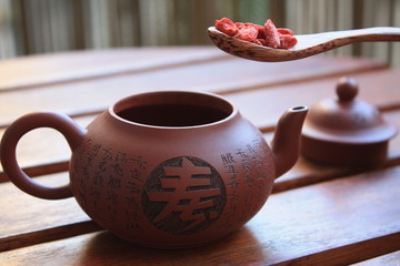 tea and goji