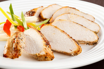 Grilled turkey fillet with vegetables