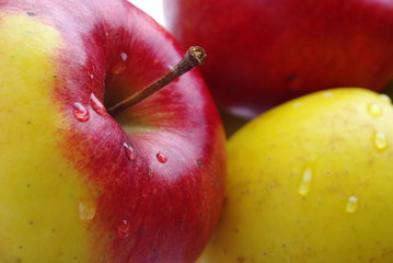 Delicious wet Apples