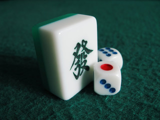 mahjong and dice