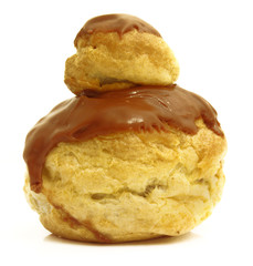 Religieuse au chocolat
