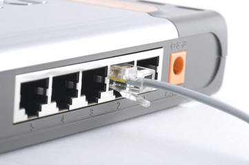 connect in ethernet switch