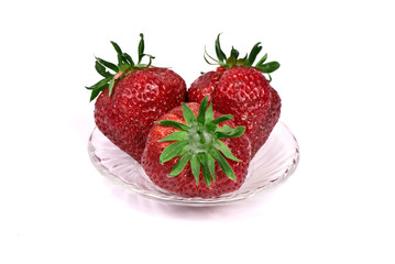 truskawki na spodku, strawberries on the saucer