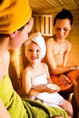 sauna girls