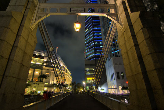 cavnahh bridge, singapore business district