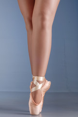Ballet dancer legs and feet