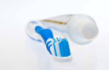 Dental brush and tube with paste.