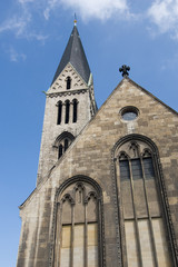 Fototapeta na wymiar Domschiff und Turm