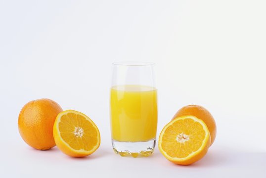 illustration de jus d'orange frais. 6434294 Art vectoriel chez