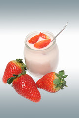 yogurt alla fragola
