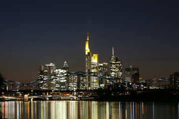 Skyline Deutschherrnufer Frankfurt 2-2009