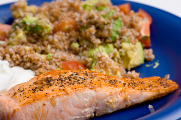 Salmon and bulgursalad