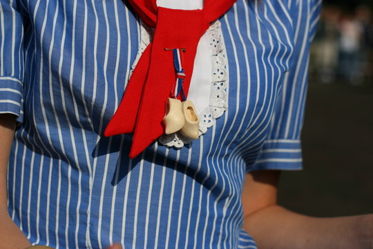 zoccoli su camicia