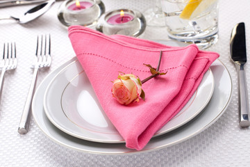 Romantic table settings