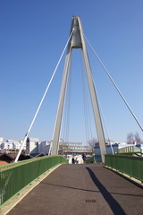 Eine Hängebrücke