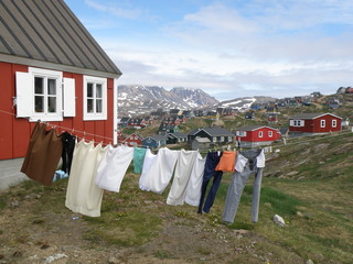 Haus mit W&auml;sche