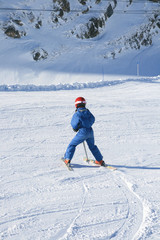 Fototapeta na wymiar szkoła narciarska