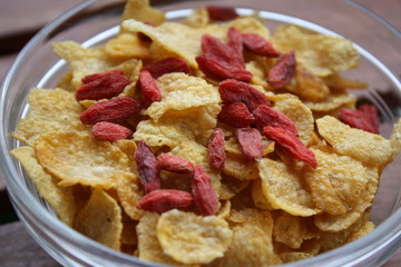 Corn flakes with goji berry