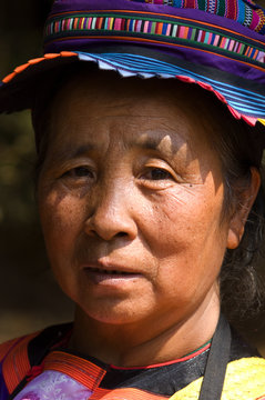 Lisu woman