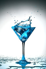 blue coctail splash