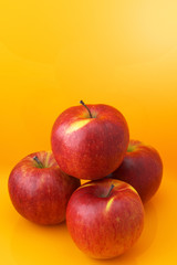 Red apples