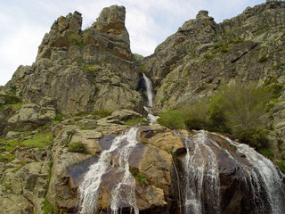 Fototapeta na wymiar Narodziny Durtatón Rzeka, Hiszpania