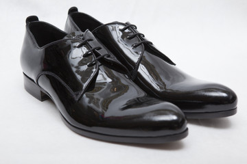 patent-leather shoes