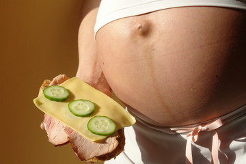 hungry mama , hungry baby