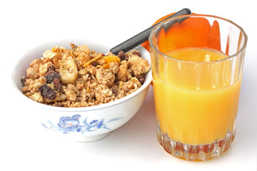 céréales et jus d'orange