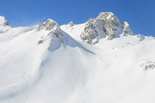 skiing in Val d'Isere