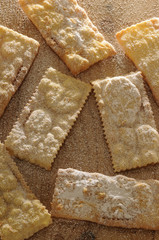 Galàni o crostoli di carnevale
