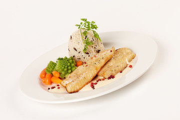 Rotbarschfilet gebraten mit Reis