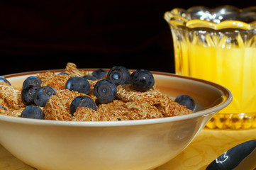 Juice and cereal