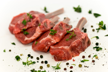 Lamm Medaillons - Filet- mit Gewürzen- roh