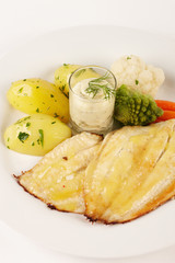 Schollenfilet mit Kartoffeln