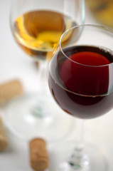White and red wine