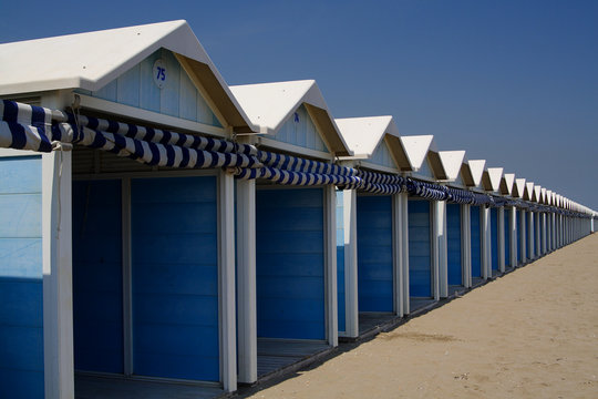 Strandh&uuml;tten