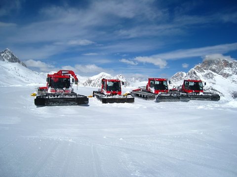 snowcats