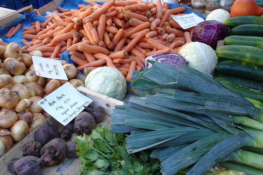 Légumes sur le marché à Freiburg-in-Breigsau