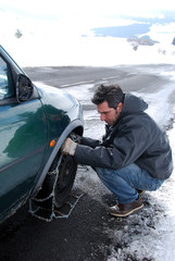 Installation chaîne sur une roue