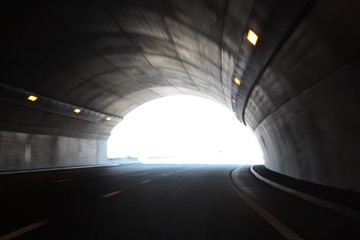 High speed tunnel