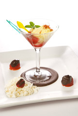 Mousse de arroz con fresas y chocolate. México.