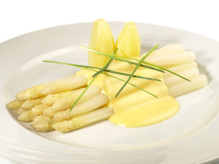 Spargel mit Sauce Hollandaise