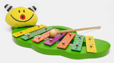 buntes Musikinstrument für Kleinkinder