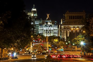 Fototapeta premium Nightview of Plaza de Cibeles in Madrid, Spain