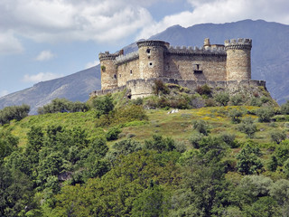 Fototapeta na wymiar Mombeltrán Zamek, Sierra de Gredos, Hiszpania