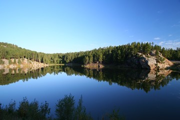Fototapeta na wymiar Berglandschaft mit See