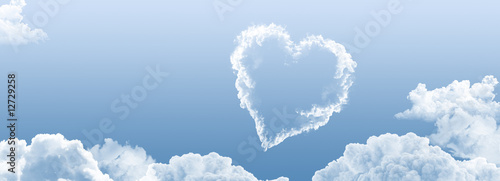 "Wolke - Herz 1" Stockfotos und lizenzfreie Bilder auf Fotolia.com