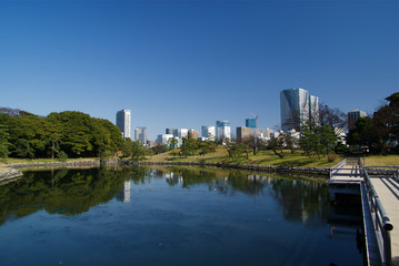 Naklejka premium 浜離宮の庭園